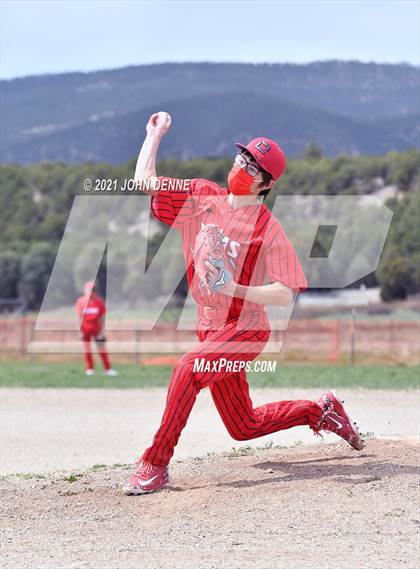 Thumbnail 2 in Cimarron @ Penasco photogallery.
