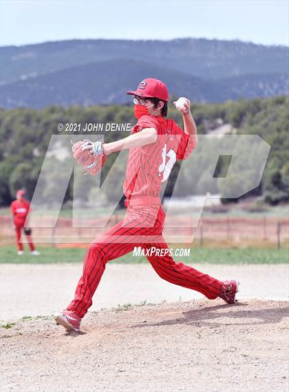 Thumbnail 1 in Cimarron @ Penasco photogallery.