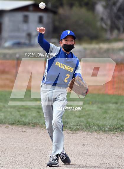 Thumbnail 1 in Cimarron @ Penasco photogallery.