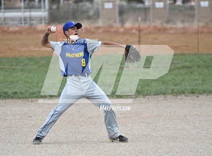 Thumbnail 1 in Cimarron @ Penasco photogallery.