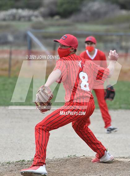 Thumbnail 2 in Cimarron @ Penasco photogallery.