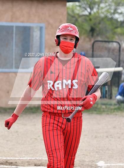 Thumbnail 1 in Cimarron @ Penasco photogallery.