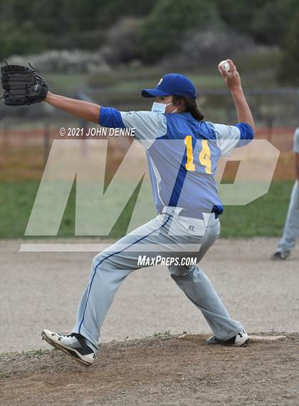 Thumbnail 3 in Cimarron @ Penasco photogallery.
