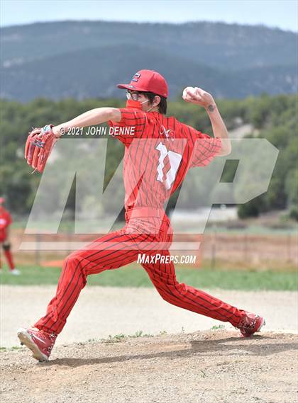Thumbnail 3 in Cimarron @ Penasco photogallery.
