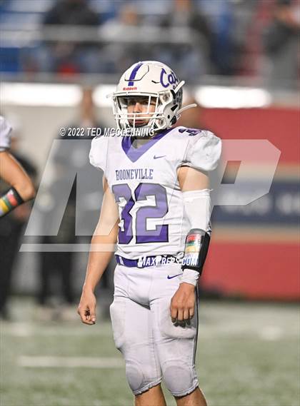 Thumbnail 1 in Booneville vs. Charleston (AAA 3A State Final) photogallery.