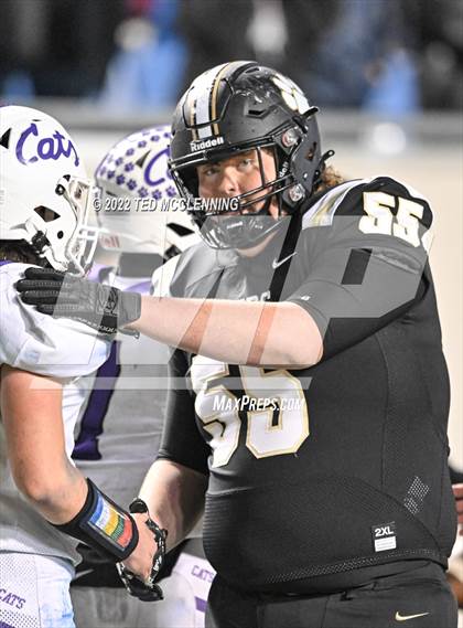 Thumbnail 2 in Booneville vs. Charleston (AAA 3A State Final) photogallery.