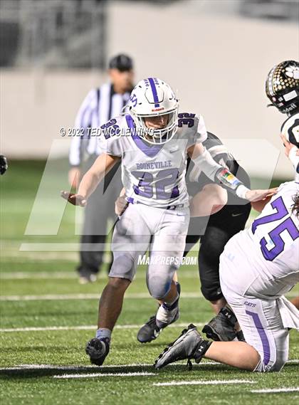 Thumbnail 1 in Booneville vs. Charleston (AAA 3A State Final) photogallery.
