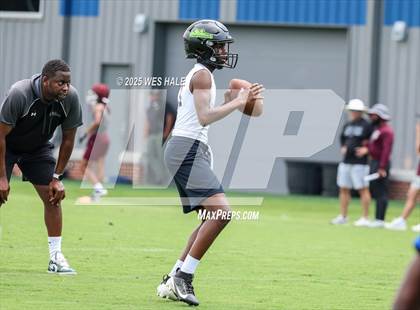 Thumbnail 1 in Lake Cormorant vs Tupelo (U of Memphis 7v7) photogallery.