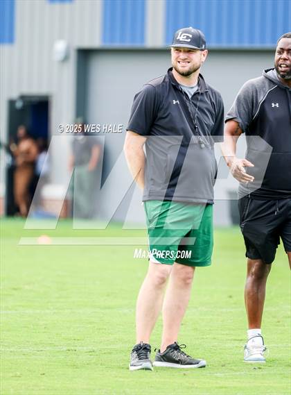 Thumbnail 3 in Lake Cormorant vs Tupelo (U of Memphis 7v7) photogallery.