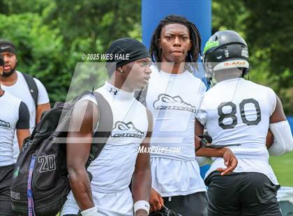Thumbnail 3 in Lake Cormorant vs Tupelo (U of Memphis 7v7) photogallery.