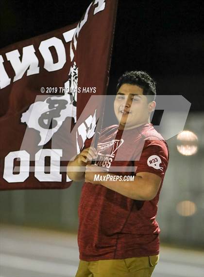 Thumbnail 1 in Flatonia vs. Bremond (UIL 2A Division 2 Region 4 Semifinal) photogallery.