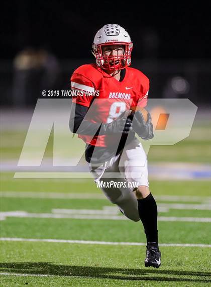 Thumbnail 2 in Flatonia vs. Bremond (UIL 2A Division 2 Region 4 Semifinal) photogallery.