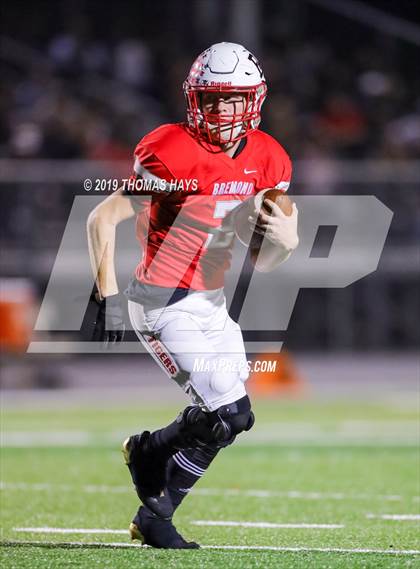 Thumbnail 1 in Flatonia vs. Bremond (UIL 2A Division 2 Region 4 Semifinal) photogallery.