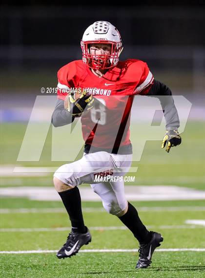Thumbnail 3 in Flatonia vs. Bremond (UIL 2A Division 2 Region 4 Semifinal) photogallery.