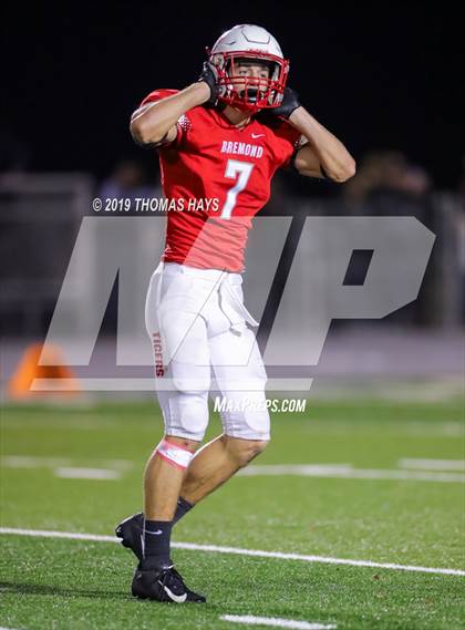 Thumbnail 3 in Flatonia vs. Bremond (UIL 2A Division 2 Region 4 Semifinal) photogallery.
