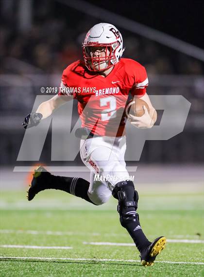 Thumbnail 3 in Flatonia vs. Bremond (UIL 2A Division 2 Region 4 Semifinal) photogallery.
