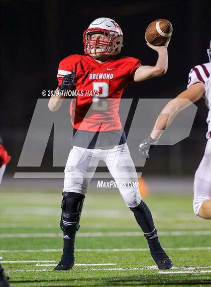 Thumbnail 1 in Flatonia vs. Bremond (UIL 2A Division 2 Region 4 Semifinal) photogallery.