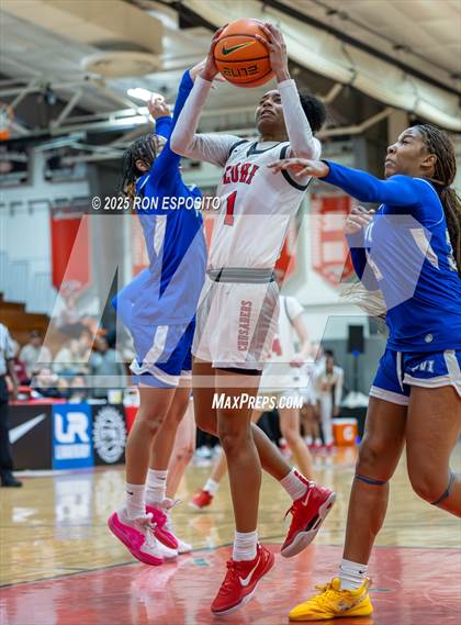 Thumbnail 2 in Long Island Lutheran vs Paul VI (Bob McKillop Invitational ) photogallery.