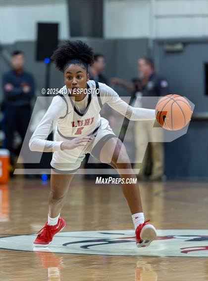 Thumbnail 3 in Long Island Lutheran vs Paul VI (Bob McKillop Invitational ) photogallery.