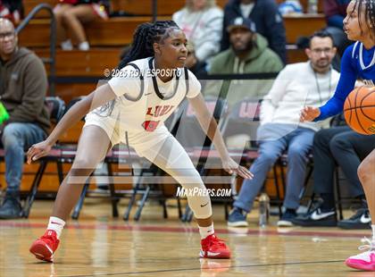 Thumbnail 1 in Long Island Lutheran vs Paul VI (Bob McKillop Invitational ) photogallery.