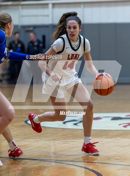 Thumbnail 2 in Long Island Lutheran vs Paul VI (Bob McKillop Invitational ) photogallery.