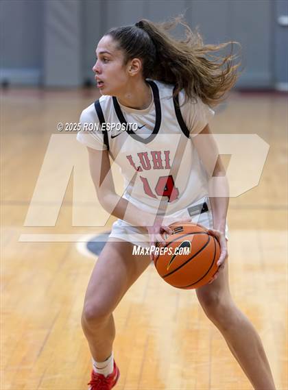 Thumbnail 3 in Long Island Lutheran vs Paul VI (Bob McKillop Invitational ) photogallery.