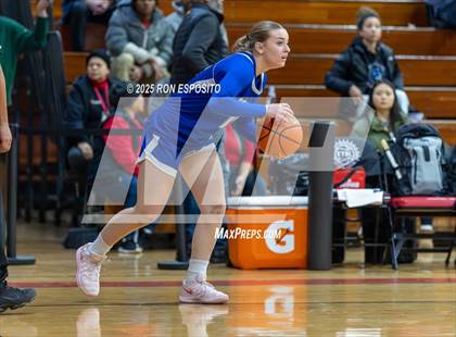 Thumbnail 1 in Long Island Lutheran vs Paul VI (Bob McKillop Invitational ) photogallery.