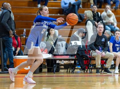 Thumbnail 2 in Long Island Lutheran vs Paul VI (Bob McKillop Invitational ) photogallery.