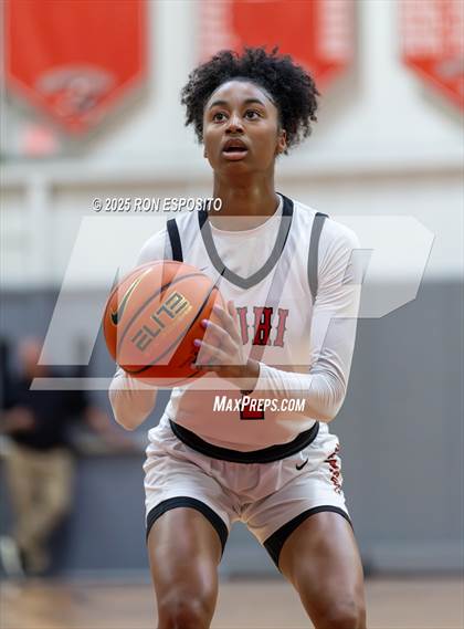 Thumbnail 1 in Long Island Lutheran vs Paul VI (Bob McKillop Invitational ) photogallery.