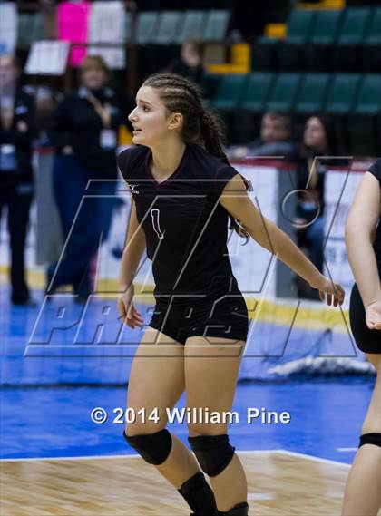 Thumbnail 2 in Sutherland vs. Burnt Hills-Ballston Lake (NYSPHSAA Class A Final) photogallery.