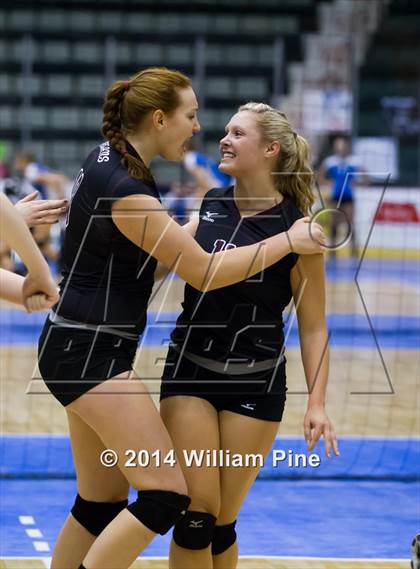 Thumbnail 2 in Sutherland vs. Burnt Hills-Ballston Lake (NYSPHSAA Class A Final) photogallery.