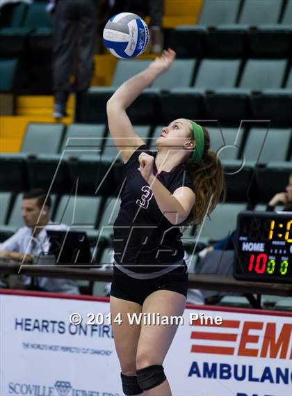 Thumbnail 2 in Sutherland vs. Burnt Hills-Ballston Lake (NYSPHSAA Class A Final) photogallery.
