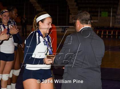 Thumbnail 3 in Sutherland vs. Burnt Hills-Ballston Lake (NYSPHSAA Class A Final) photogallery.