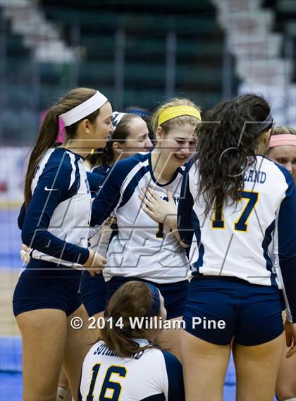 Thumbnail 1 in Sutherland vs. Burnt Hills-Ballston Lake (NYSPHSAA Class A Final) photogallery.