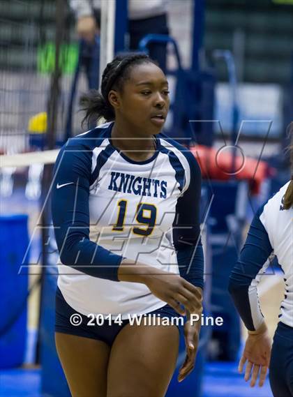 Thumbnail 2 in Sutherland vs. Burnt Hills-Ballston Lake (NYSPHSAA Class A Final) photogallery.
