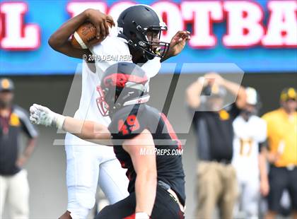 Thumbnail 1 in Benet Academy @ St. Laurence (Chicago Kick Off Classic) photogallery.