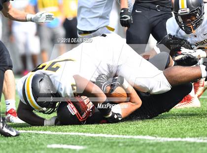 Thumbnail 2 in Benet Academy @ St. Laurence (Chicago Kick Off Classic) photogallery.