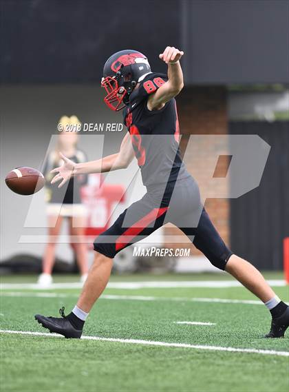 Thumbnail 1 in Benet Academy @ St. Laurence (Chicago Kick Off Classic) photogallery.