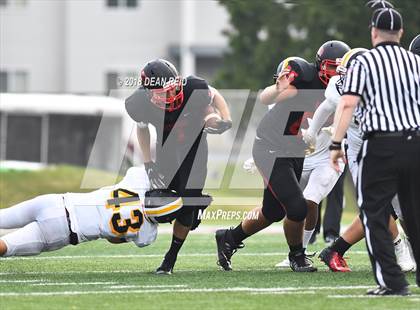 Thumbnail 1 in Benet Academy @ St. Laurence (Chicago Kick Off Classic) photogallery.