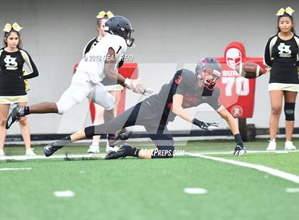 Thumbnail 3 in Benet Academy @ St. Laurence (Chicago Kick Off Classic) photogallery.