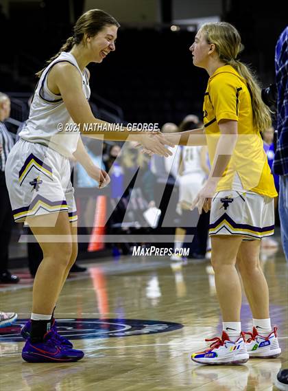 Thumbnail 3 in Bellevue West vs. Millard North (Metro Tournament) photogallery.