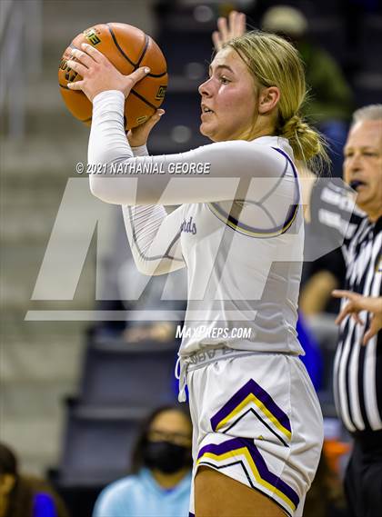 Thumbnail 1 in Bellevue West vs. Millard North (Metro Tournament) photogallery.
