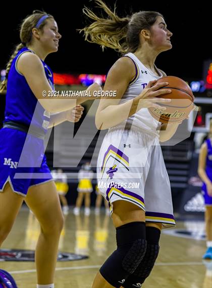 Thumbnail 3 in Bellevue West vs. Millard North (Metro Tournament) photogallery.