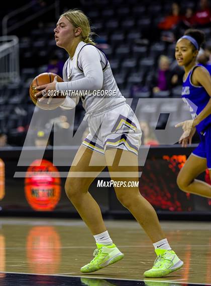 Thumbnail 2 in Bellevue West vs. Millard North (Metro Tournament) photogallery.