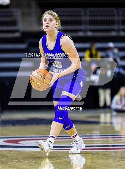 Thumbnail 3 in Bellevue West vs. Millard North (Metro Tournament) photogallery.