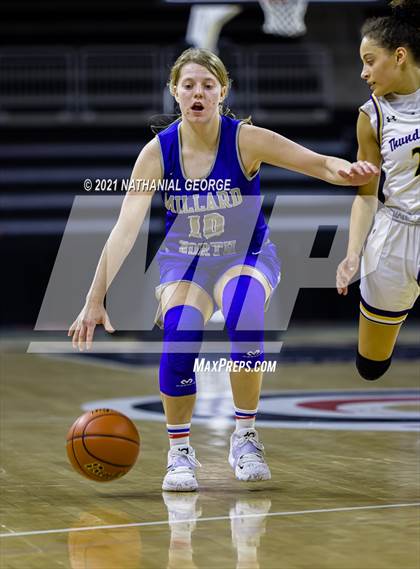 Thumbnail 2 in Bellevue West vs. Millard North (Metro Tournament) photogallery.