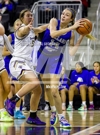 Thumbnail 1 in Bellevue West vs. Millard North (Metro Tournament) photogallery.