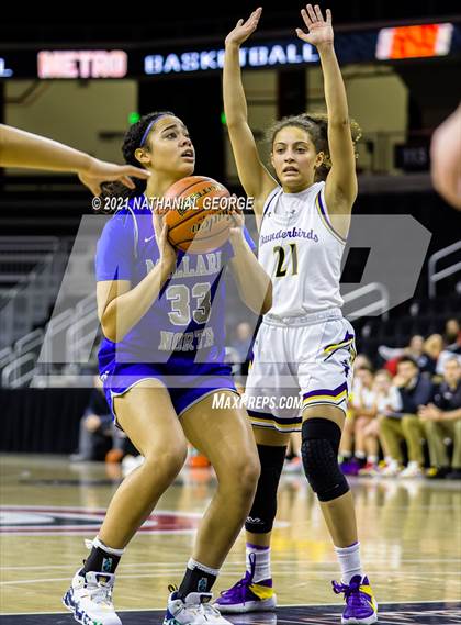 Thumbnail 3 in Bellevue West vs. Millard North (Metro Tournament) photogallery.