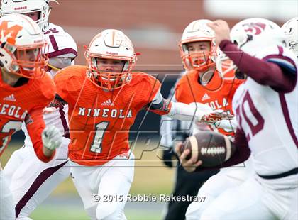 Thumbnail 1 in Callisburg vs. Mineola (UIL 3A Division 1 Region 2 Regional Semifinal) photogallery.
