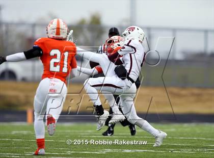 Thumbnail 2 in Callisburg vs. Mineola (UIL 3A Division 1 Region 2 Regional Semifinal) photogallery.